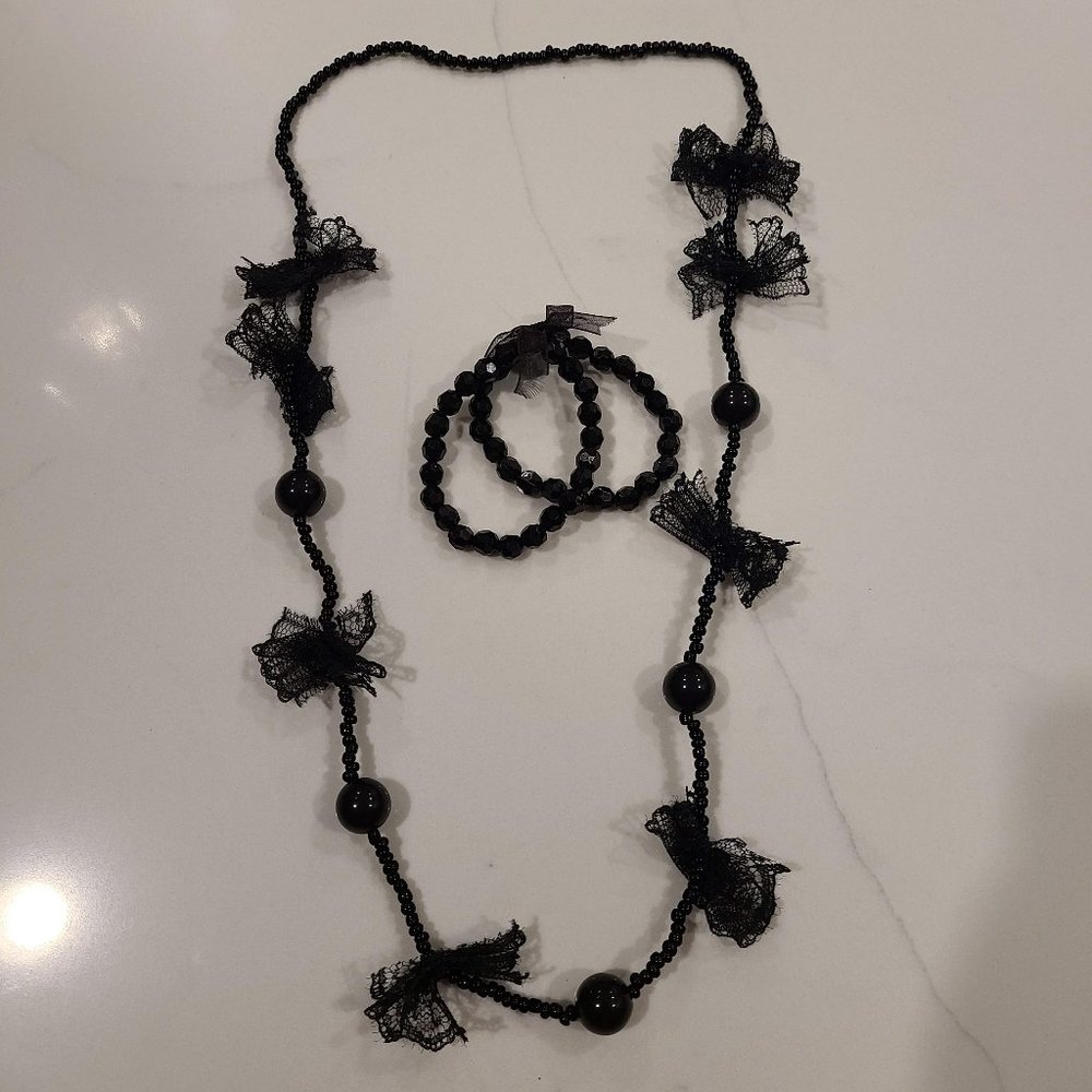 Black Bead Bracelet and Necklace Set